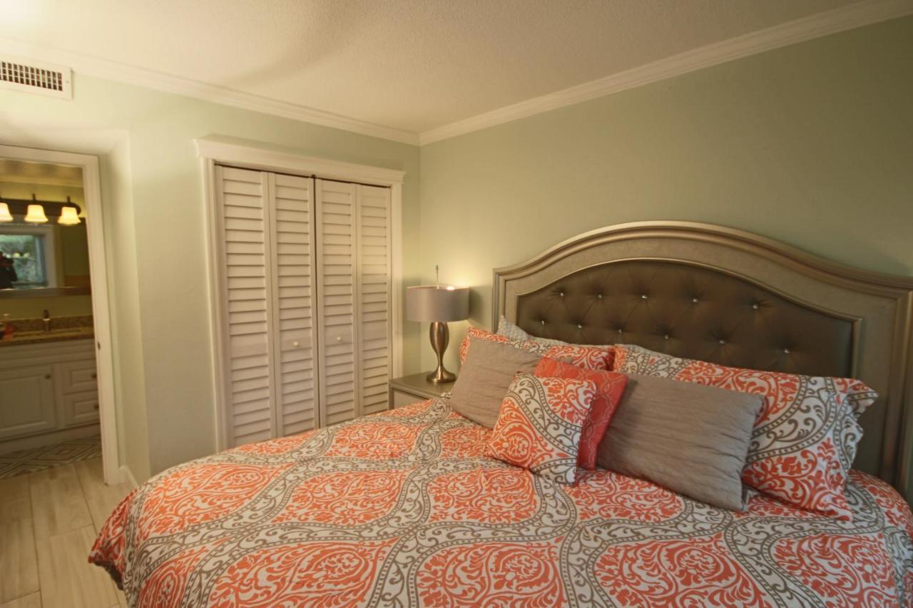 1/1 Bed&Bath Condos 5 Min Drive To Siesta Σεϊρασότα Εξωτερικό φωτογραφία
